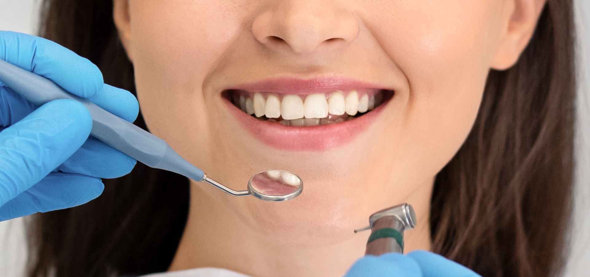 Clínica Dental Uradent tratamiento de periodoncia